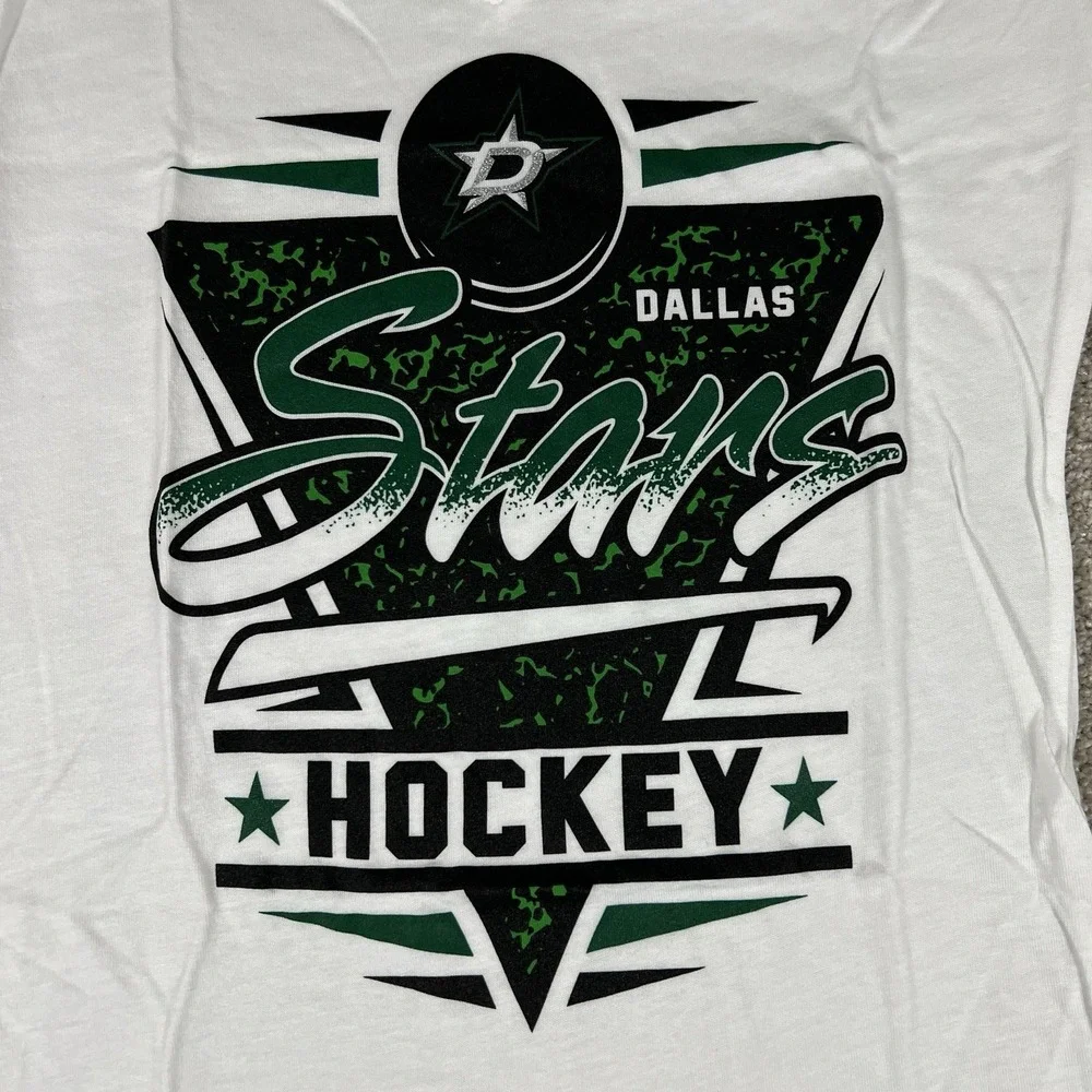 NHL‎ Dallas Stars Womens Small White V-Neck Graphic T-Shirt Short Sleeve New NWT